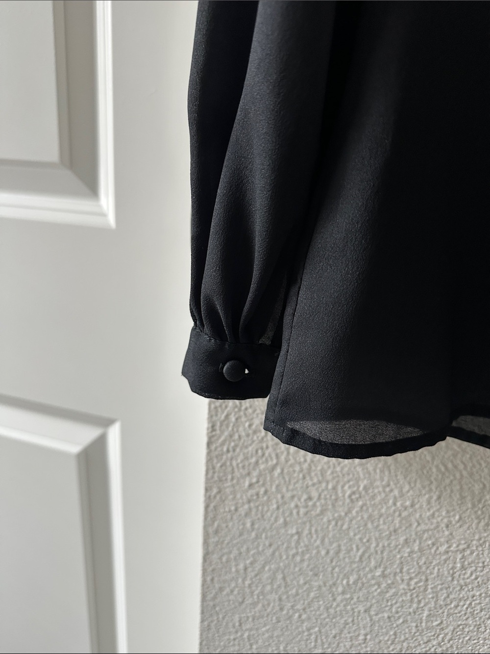 Vintage Ruffle Blouse - Picture 4 of 7
